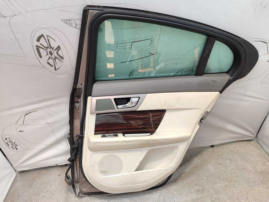 Ușă Spate Dreaptă Jaguar XF X250 Sedan Gri Cod Culoare Vapour Grey JBC2041 2011 / [2007-2015] / C2Z2013 (1C)