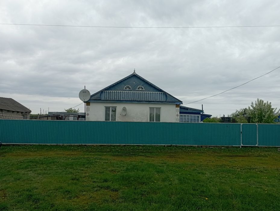 Продам дом село новодворовка