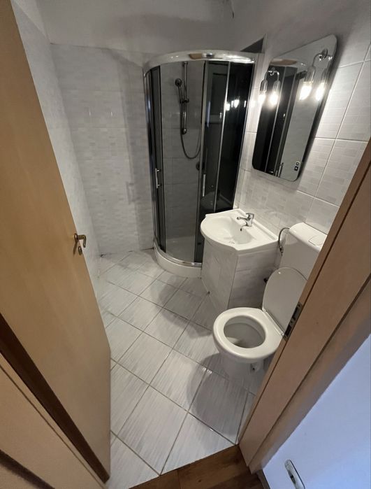 Inchiriez apartament 2 camere