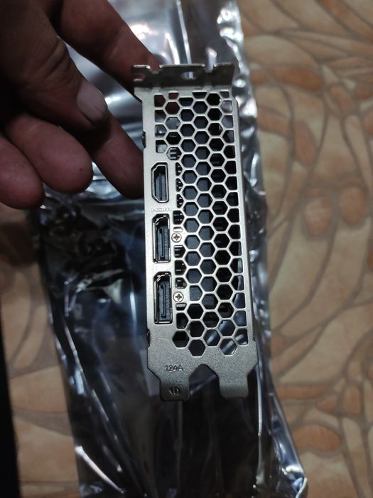 Видеокарта GTX1650