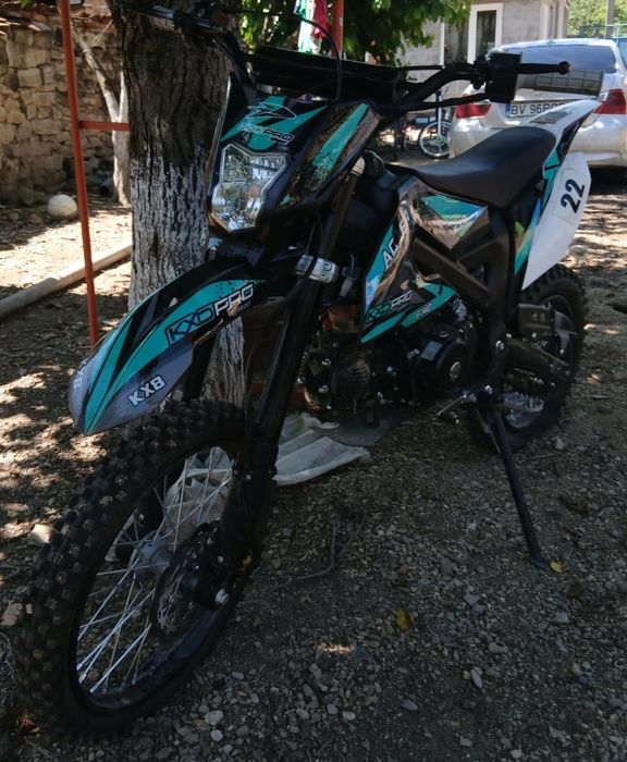 Vând cros kxd 140
