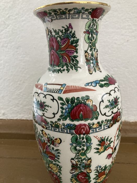 Две порцеланови китайски вази 1960-1970г