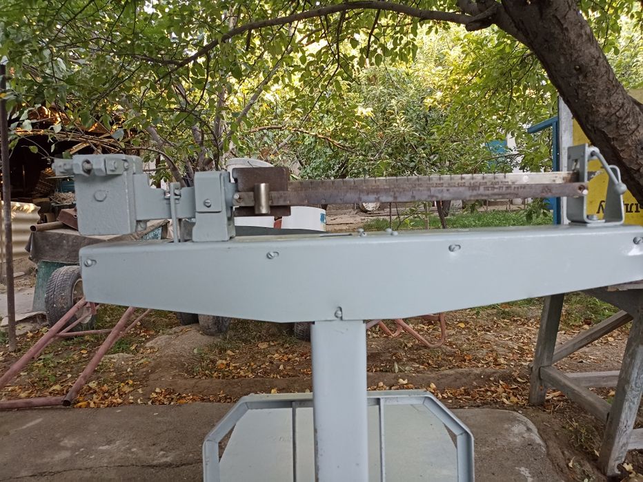 Весы механические