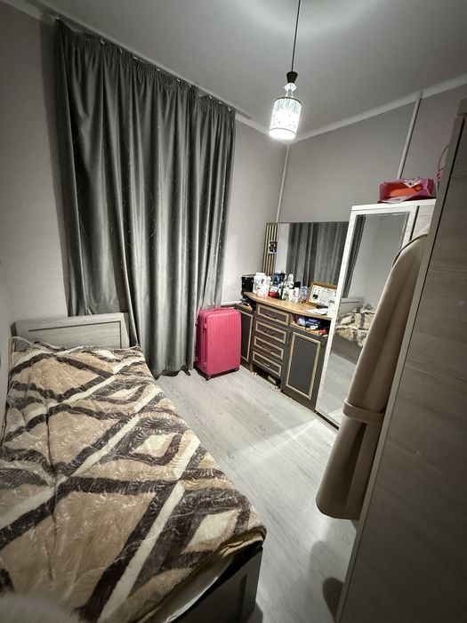 Квартира продаётся 2-х комнатная переделан в 3-х