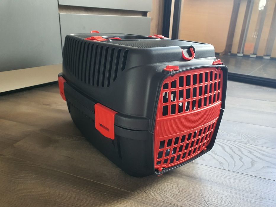 Переносной бокс для животных