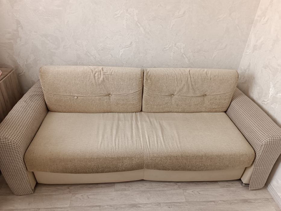 Продам диван  бу