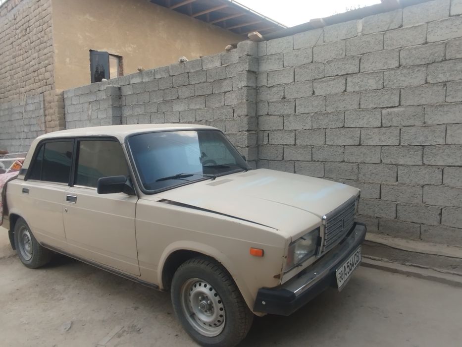 Продам машину ваз 2107