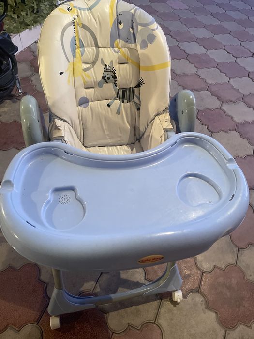 Продам стульчик для кормления