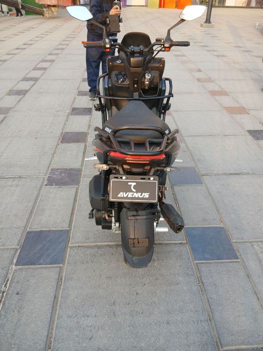 Sotiladi Yili 2025 yil Yangi Hali