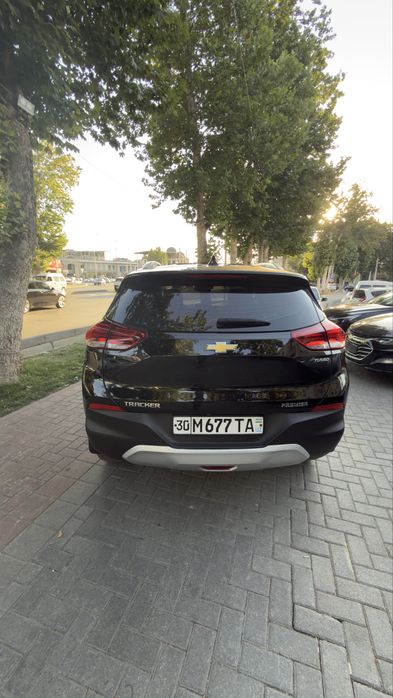 Tracker 2 Premier