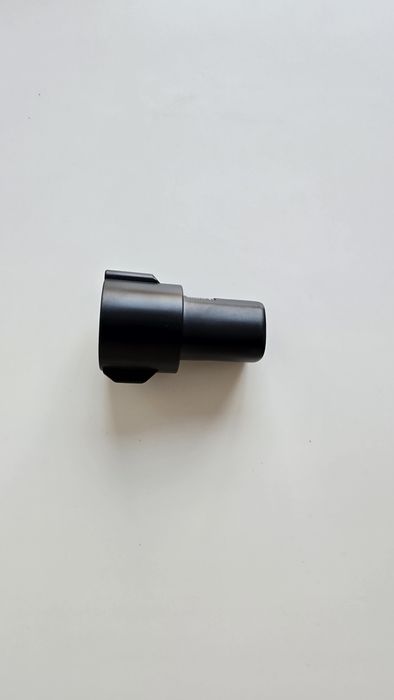 Адаптер Type 1 към Tesla