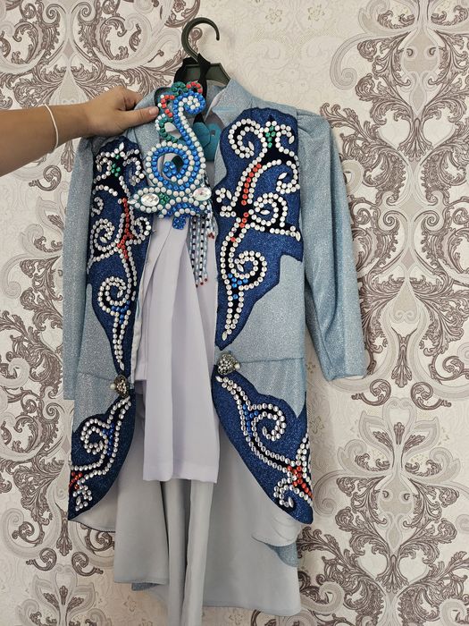 Продам национальные костюмы