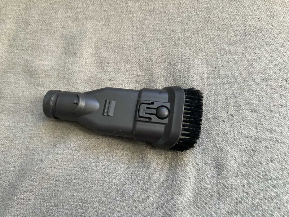 Perie cu functie dubla pentru Dyson V6 originala