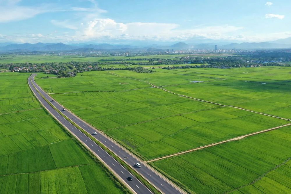 База с общей площадью 1.54 гектара.