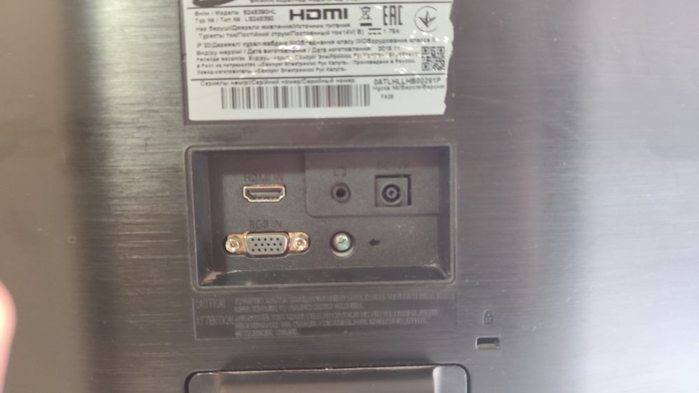 Монитор 24" Samsung S24E390HL Full HD / HDMI / PLS