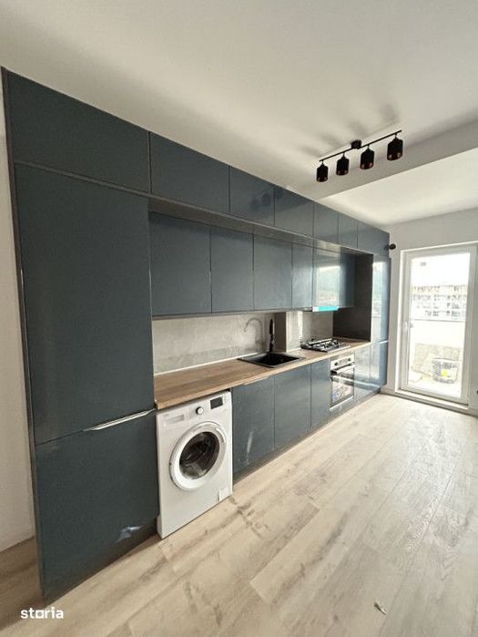 Apartament cu 3 camere, 55 mp, terasa 10 mp Eroilor