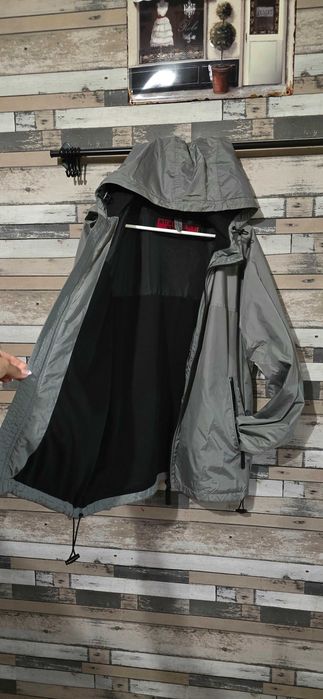 Burberry Sport XXL-мъжко тънко яке (10-95)