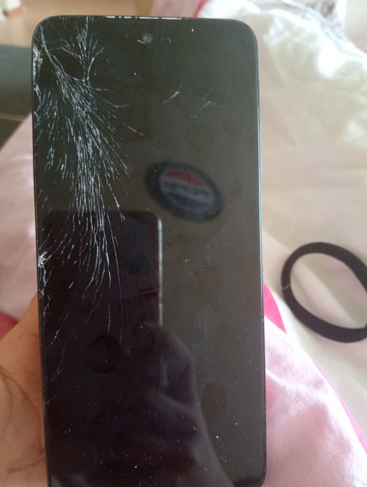 Motorola g05  spart dar merge perfect