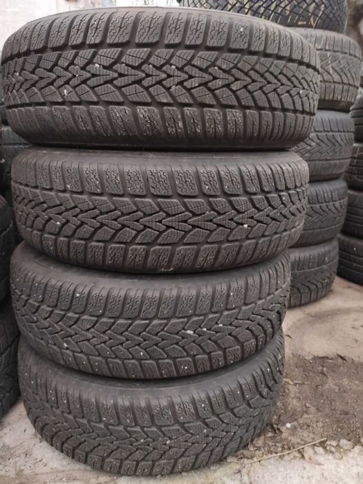 4бр Зимни гуми 185 60 15 - Dunlop
