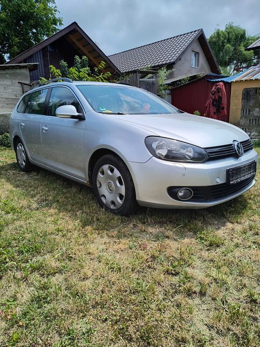 Vând VW Golf 6 (an 2011) –  PENTRU PIESE / DEZMEMBRĂRI!
