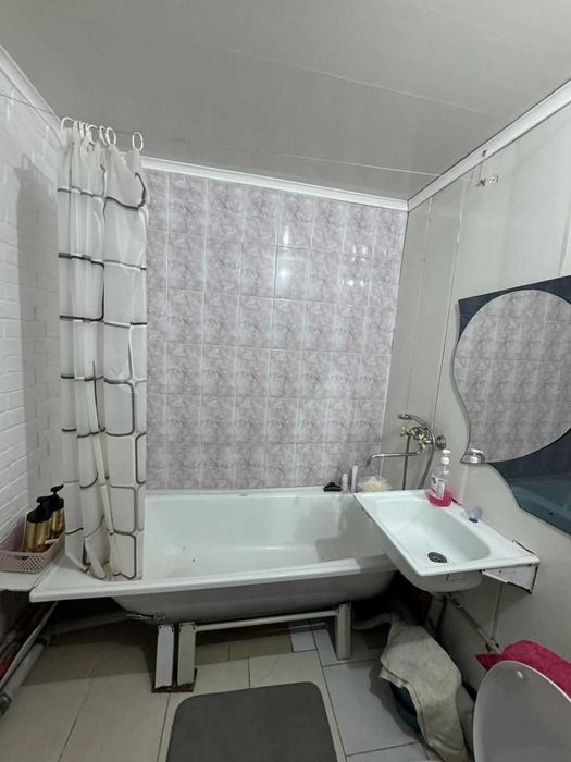 Продается 1.5-ка Потанина 18