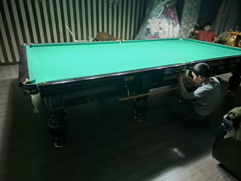 Bilyard stol sotiladi grafit