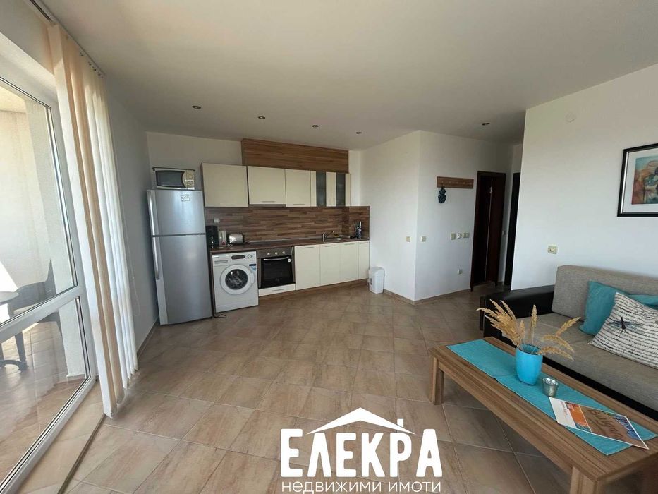 Продава се Двустаен апартамент в Бяла - 96 кв.м за 740 €/кв.м - Снимка #1