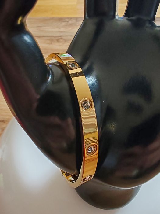 Дамско бижу - гривна