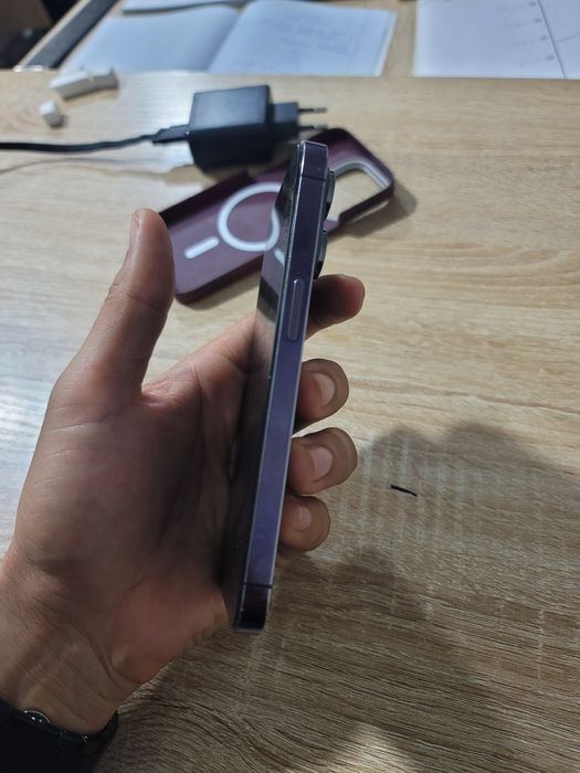 Iphone 14pro sotiladi