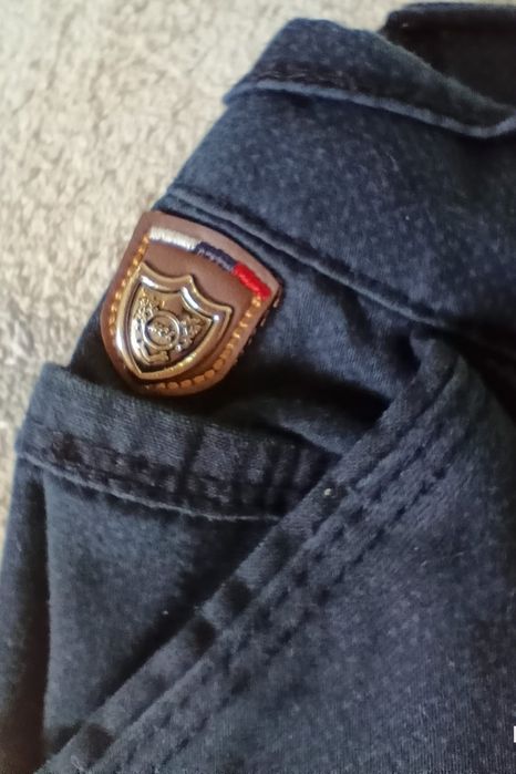 Продам брюки на мальчика