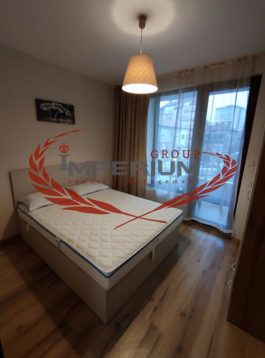 Дава се под наем Двустаен апартамент в Варна, Цветен квартал - 60 кв.м за 459 € - Снимка #4