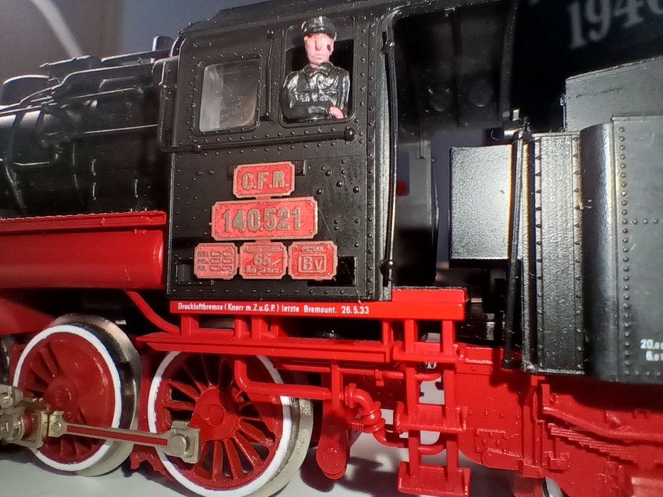 Locomotiva cu aburi CFR 140.521, machetă trenuleț electric HO