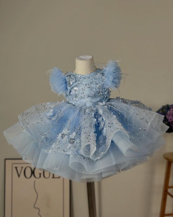 Прокат платев для девочек от 1-8 лет