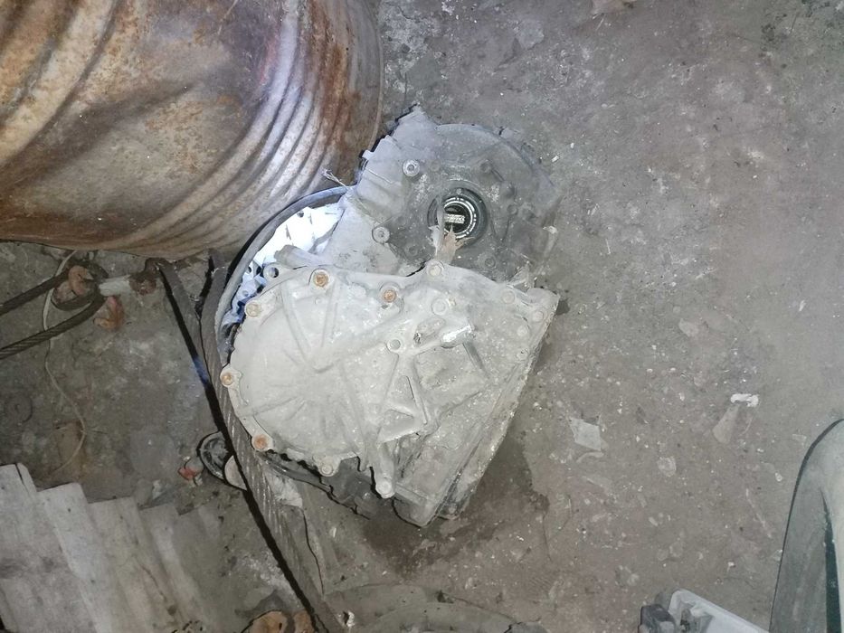 Запчасти на Тойоту-сиенна