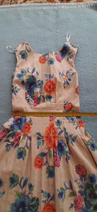 Rochie de zi eleganta