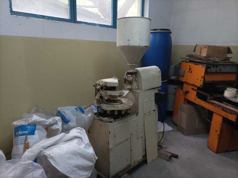 Дава се под наем Промишлена сграда в Пловдив, Въстанически - 200 кв.м за 510 € - Снимка #7