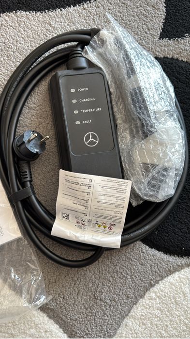 Incarcator Auto Electrice si Plug-in Hibrid - statie auto portbila, intensitate reglabila 6-32A, 220v, trifazic