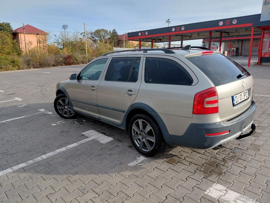 Skoda octavia scout 2.0