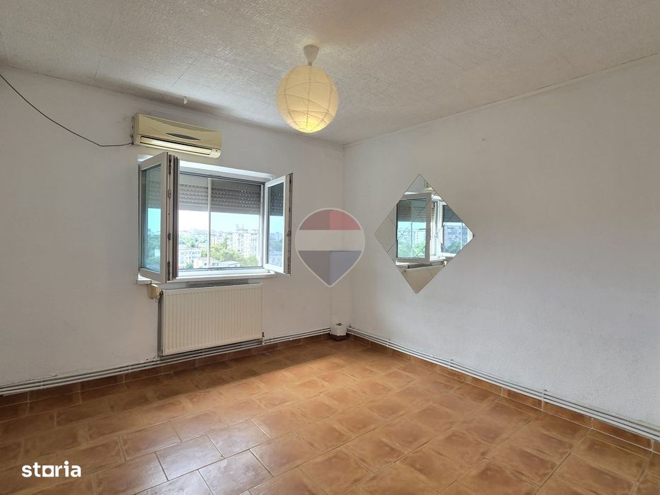 De Vanzare Apartament 3 camere, Berceni – Str. Pomârla — fotografia 1
