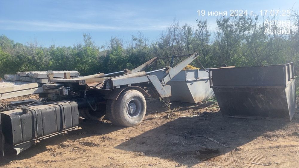 Вывоз мусора бункер, лодка, бункеровоз