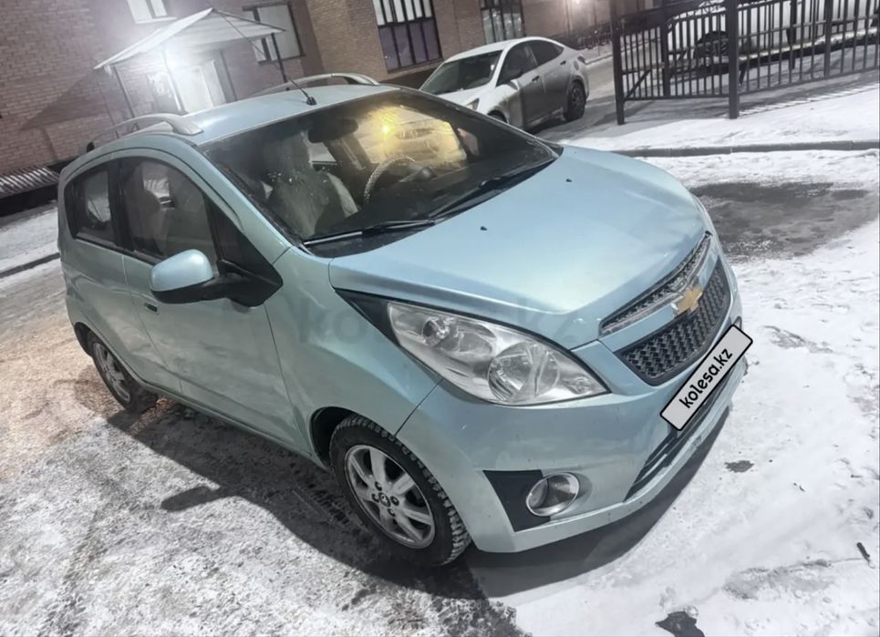 Продам машину Шевроле Спарк