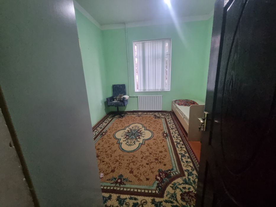 Намунавий уй сотилади