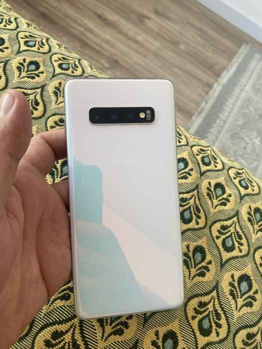 S10+ корейский чисто