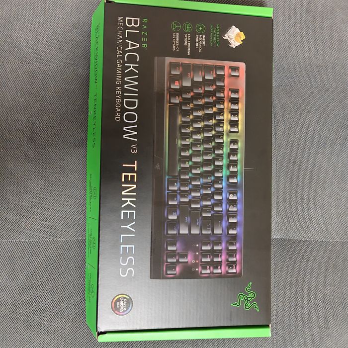 Razer BlackWidow V3 TKL + Razer Basilisk V3 (Пълен комплект с кутии)