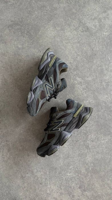 Adidasi New Balance 9060