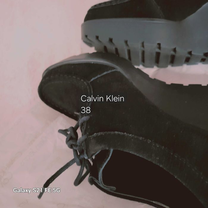 Ghete Calvin Klein 38
