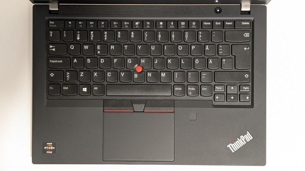 Lenovo ThinkPad T495 14" 1920x1080 Ryzen 3 3300U 8GB 256GB SSD 4 ядрен