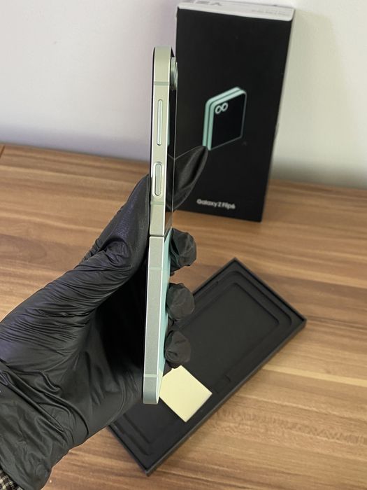 Samsung Z Flip6, 256 GB, Mint, Ca nou, Cod produs: 0157