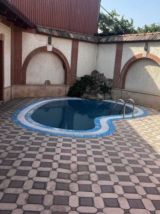 Srochno\BATUMSKIY mahallada\4 sotok uy sotiladi\