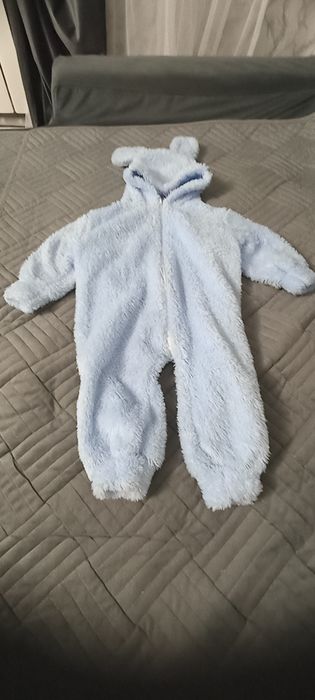 Продам  детскую одежду